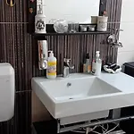 民宿 Rose For 4 Guests In Rose