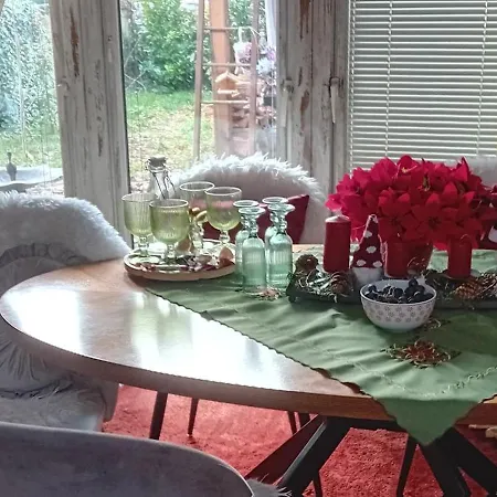 Rose For 4 Guests In Rose Homestay