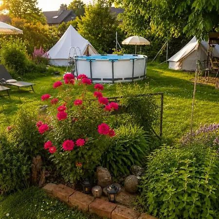 Homestay Rose Room, Roseart Resort Ljubljana